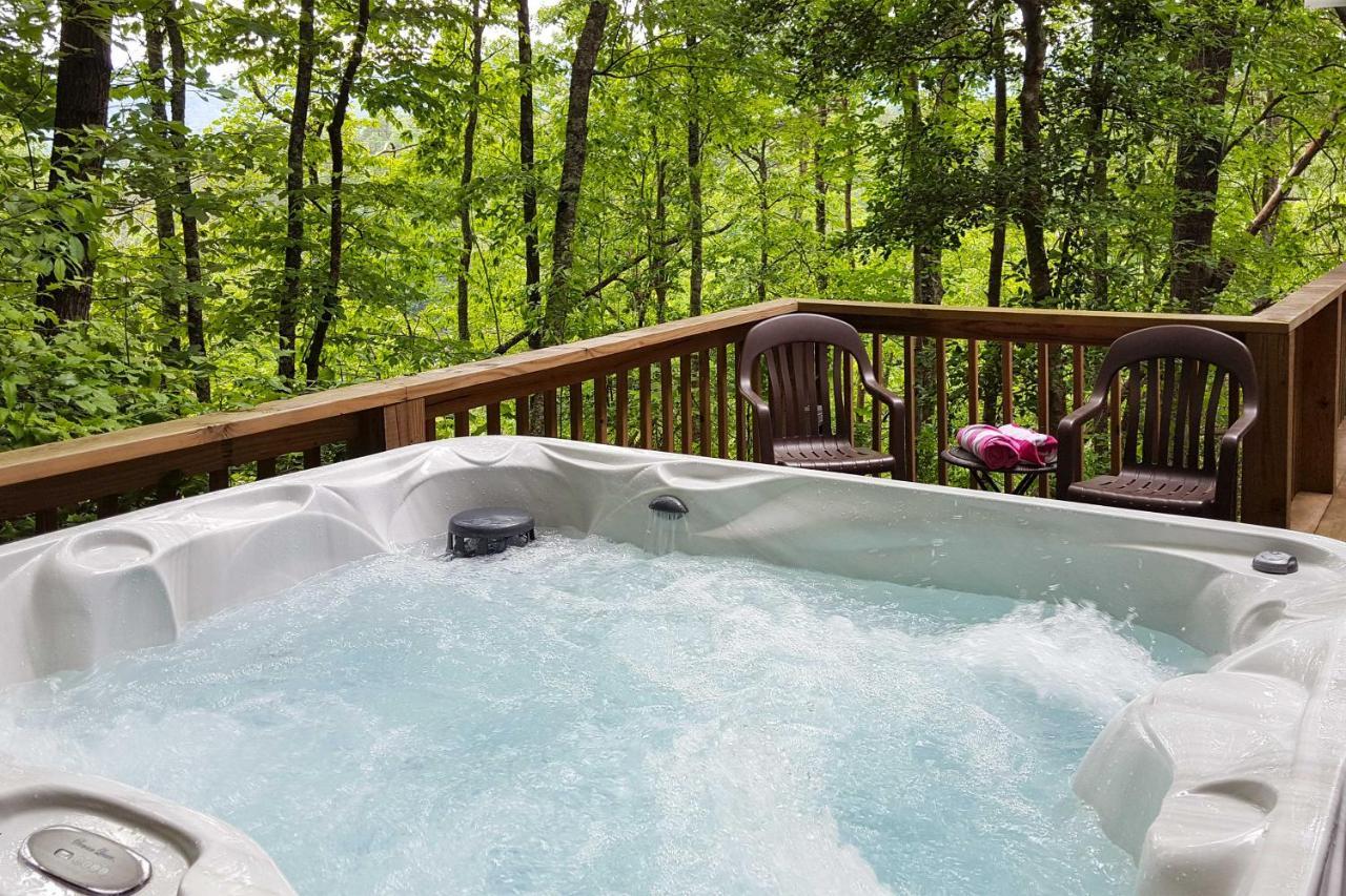 Natures Retreat With Hot Tub 7 Mi To Bryson City Whittier Экстерьер фото